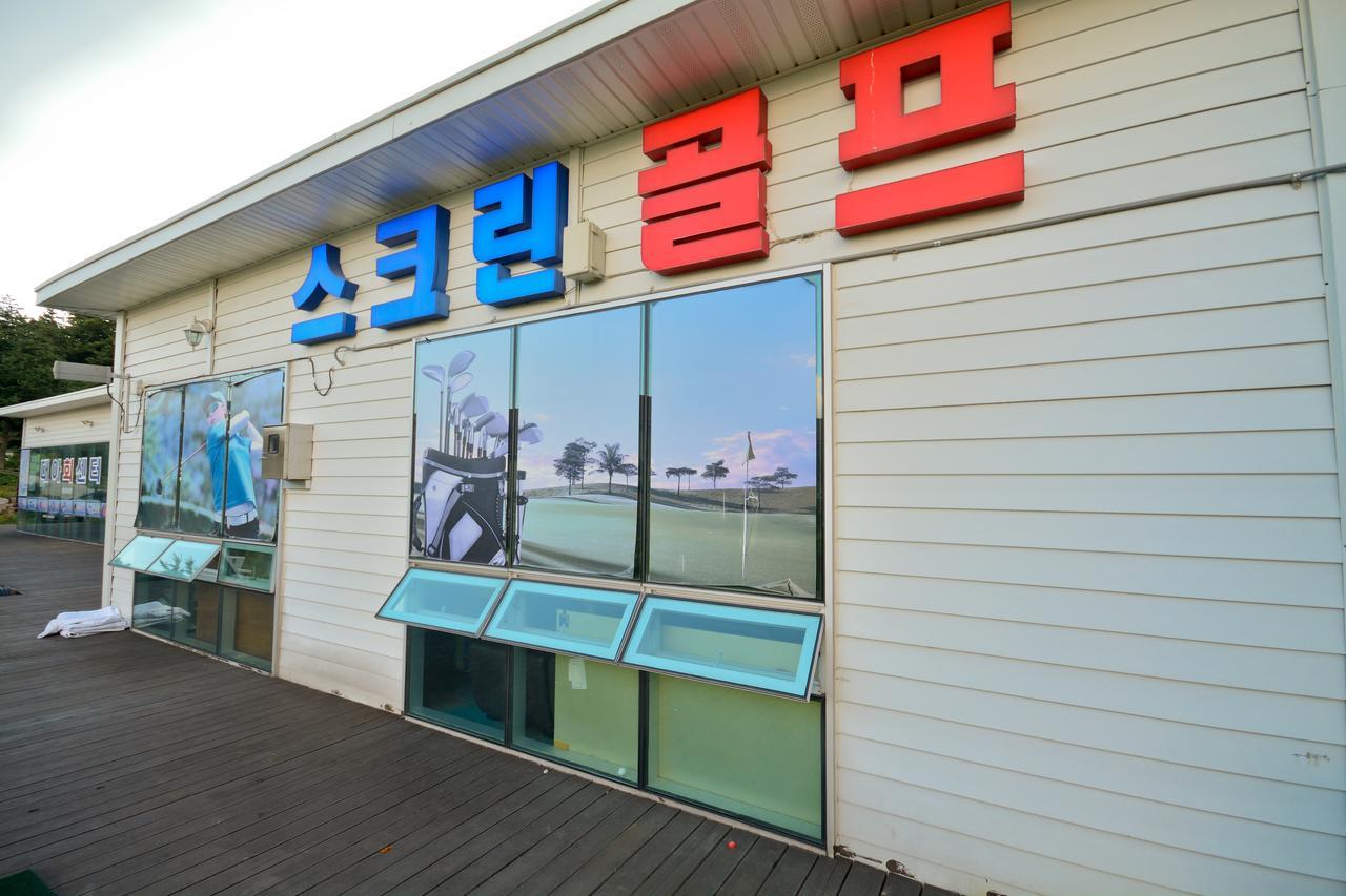 แทอา อูลลึง รีสอร์ต Hotel Ulleung ภายนอก รูปภาพ