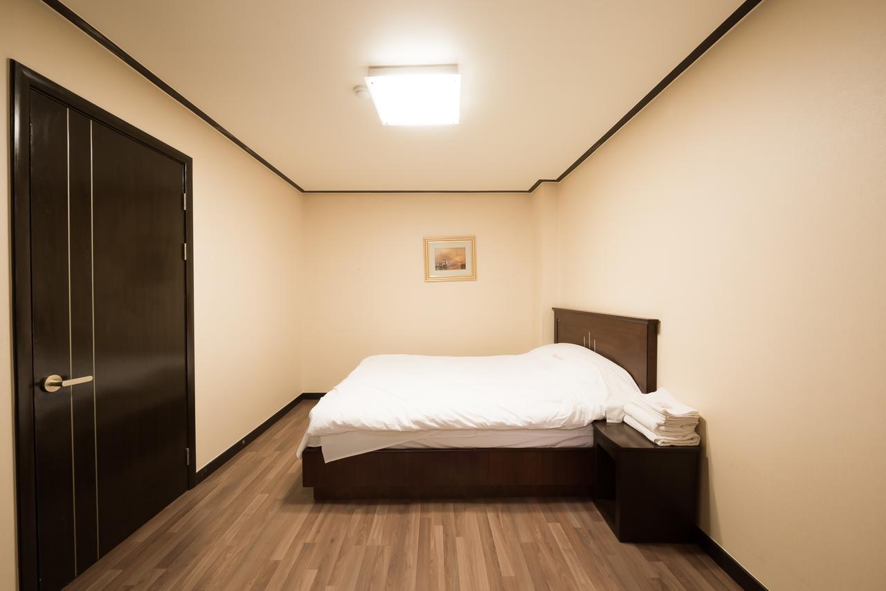 แทอา อูลลึง รีสอร์ต Hotel Ulleung ภายนอก รูปภาพ
